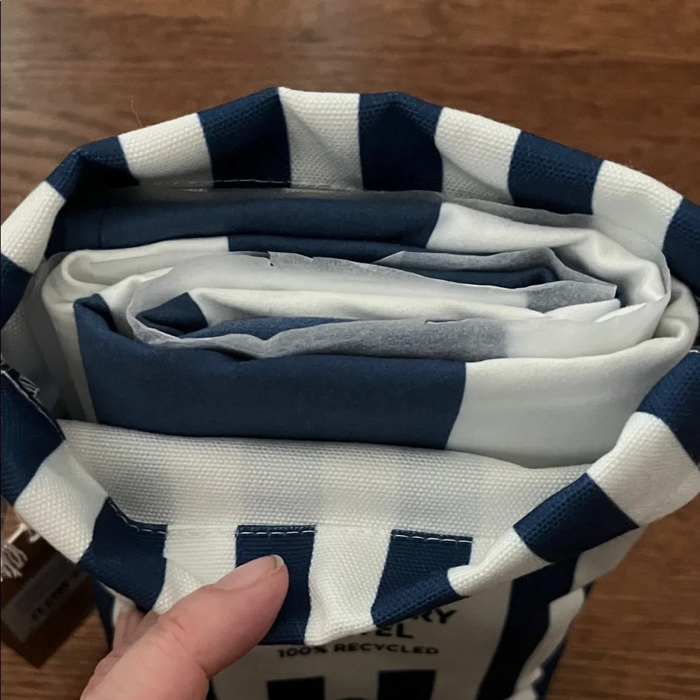 Dock & Bay Quick Dry Beach Towel - Navy & White Stripe
